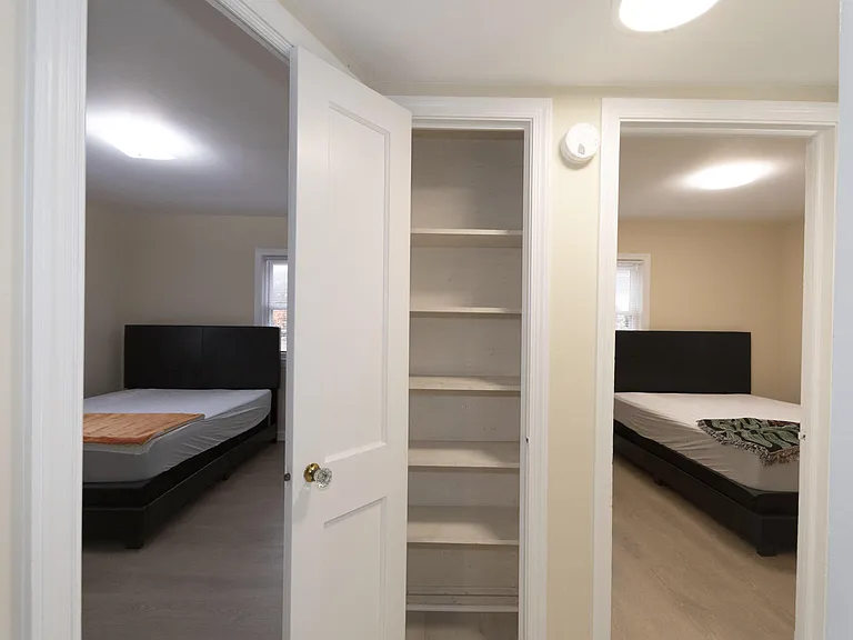 Huntley Pl — Photo 8