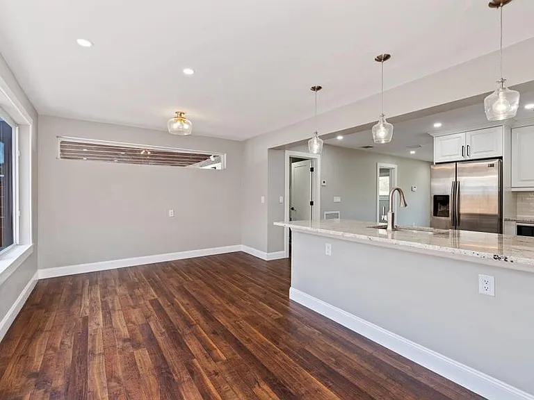 1632 N L St — Photo 11