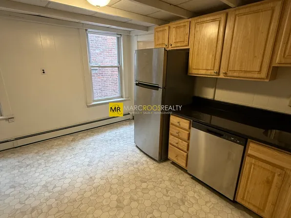 (undisclosed Address), Boston, MA 02114