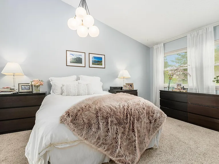 2104 Scottingham Dr — Photo 16