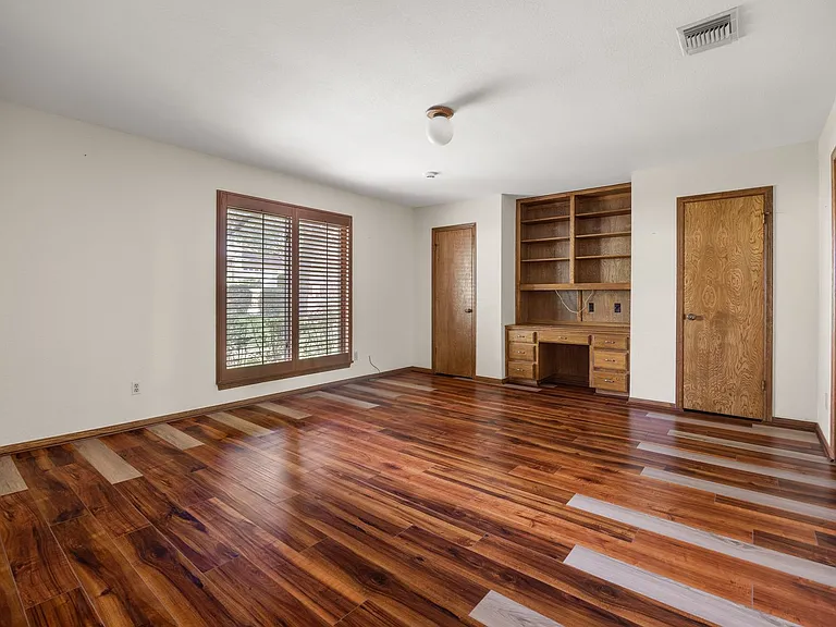6007 Ivy Hills Dr — Photo 13