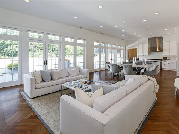 2 Weaver Street #11, Scarsdale, NY 10583