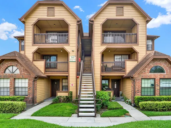 345 Lakepointe Dr Unit 304, Altamonte Springs, FL 32701