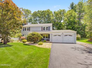 14 Mcintosh Lane, Manalapan, NJ 07726