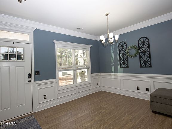5th image of 831 Thrush Drive
