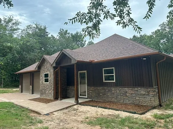 109 Mason Pr, Streetman, TX 75859