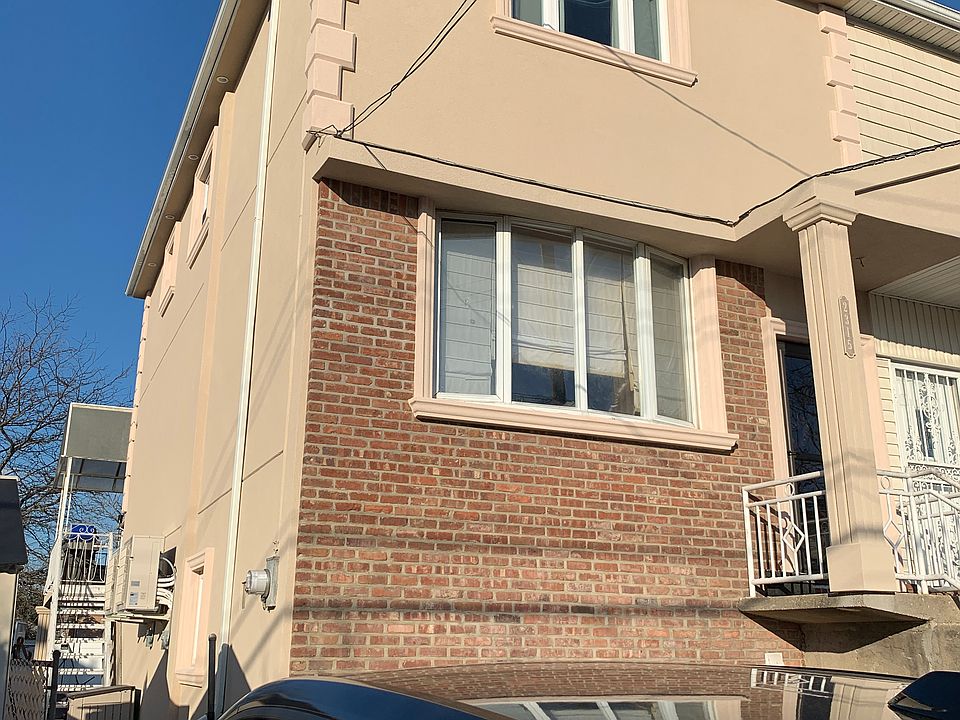 1st image of 2315 E 70th St