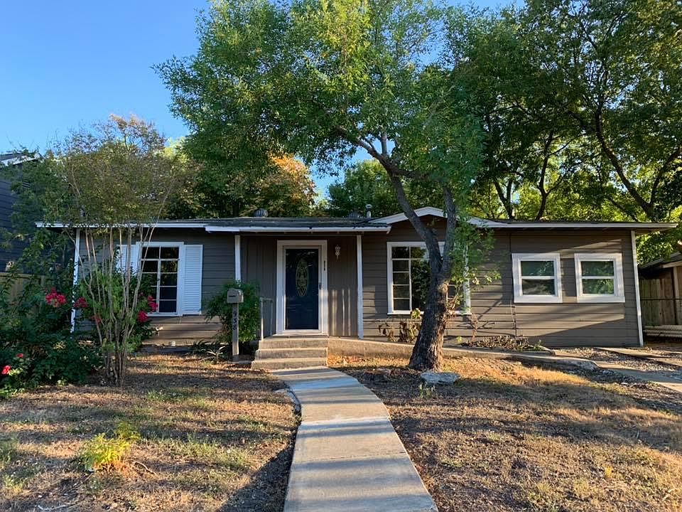 1st image of 938 Thorain Blvd