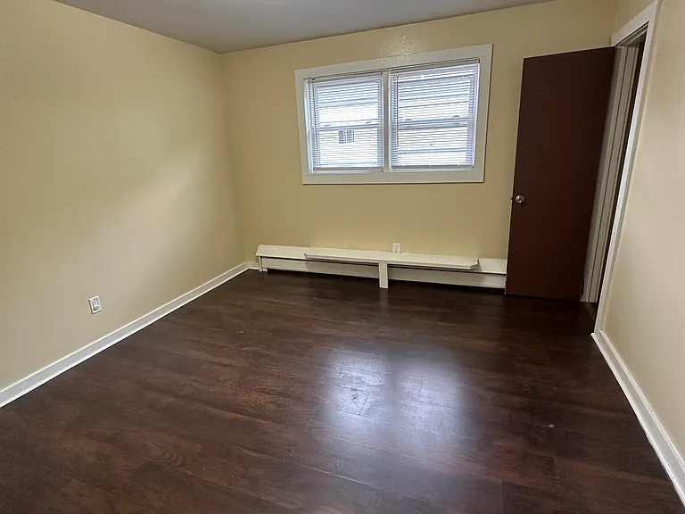 106 Fulton St #1/2 — Photo 7