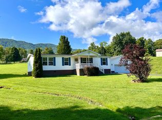 2783 Mountain Rd, Cedar Bluff, VA 24609