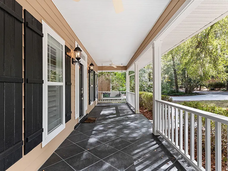 3773 SW 21st Dr — Photo 3