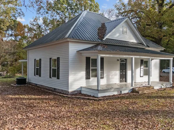 2883 Putnam Glendon Rd, Carthage, NC 28327