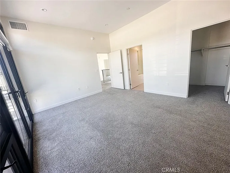 511 N Santa Anita Ave — Photo 6