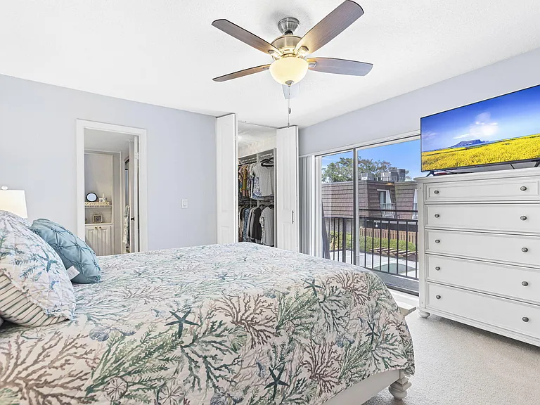 5674 SE Riverboat Dr #131 — Photo 17