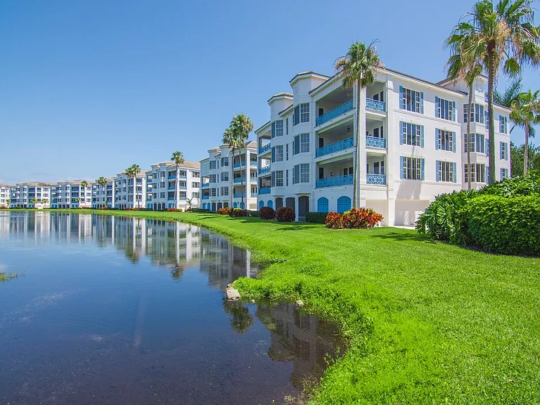 9013 Somerset Bay Ln #201 — Photo 35