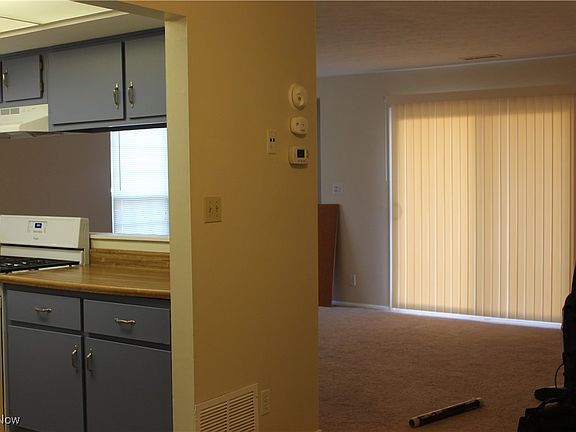 4th image of 8078 Puritan Dr #58D