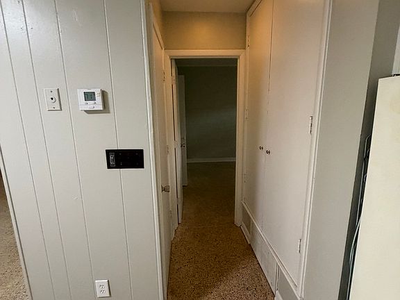 4th image of 76 4th Ave Unit 6