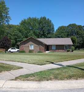 713 Black Bird Ln, Greenwood, IN, 46142