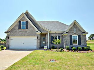 500 Pheasant St, Senatobia, MS 38668