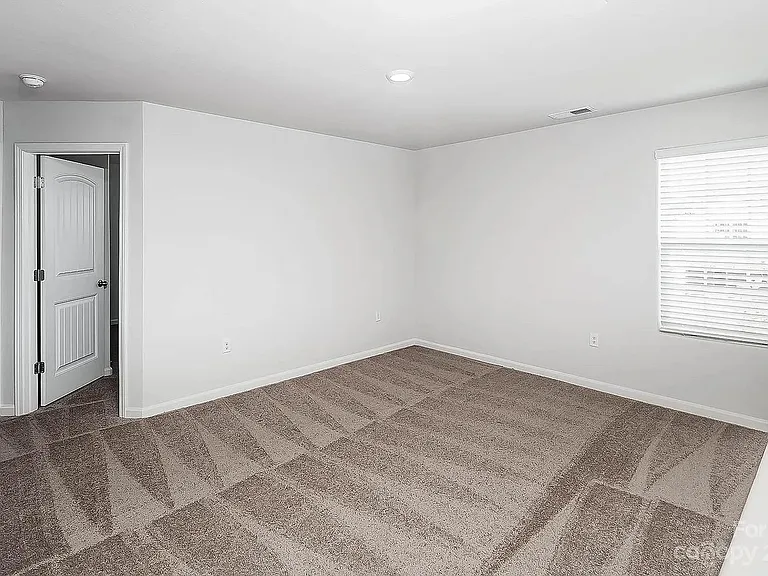 3006 Trailblazer St — Photo 11