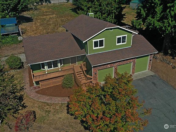 2nd image of 11011 22nd St SE