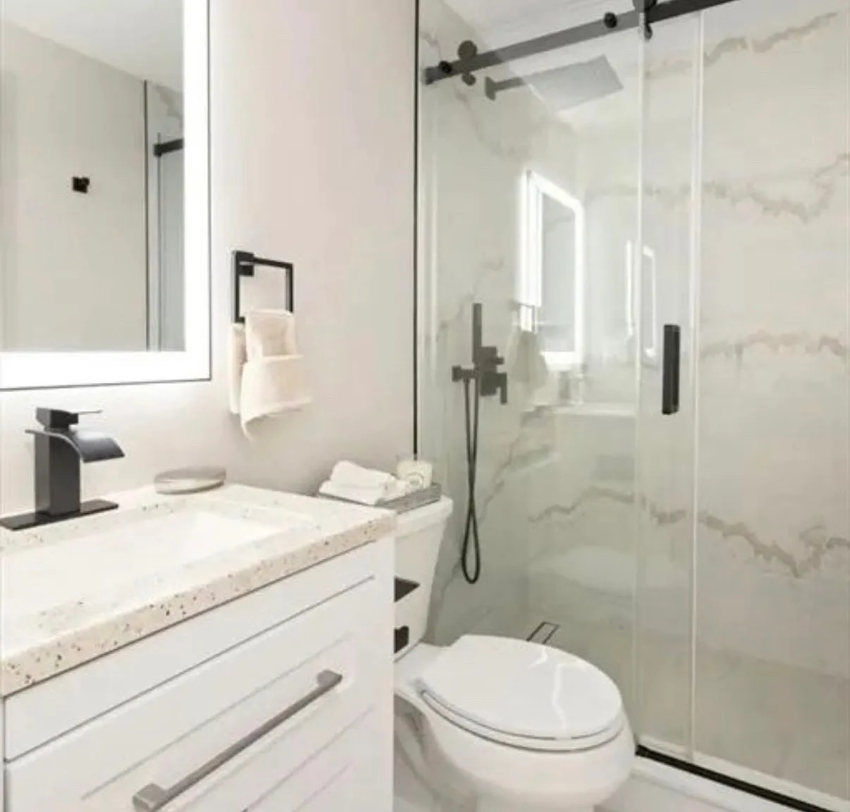 6 bed, $9,000 — Photo 2