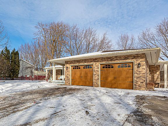 5th image of 1802 Van Buren Ct