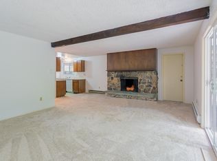 15642 8th Ave SW APT 3, Seattle, WA 98166