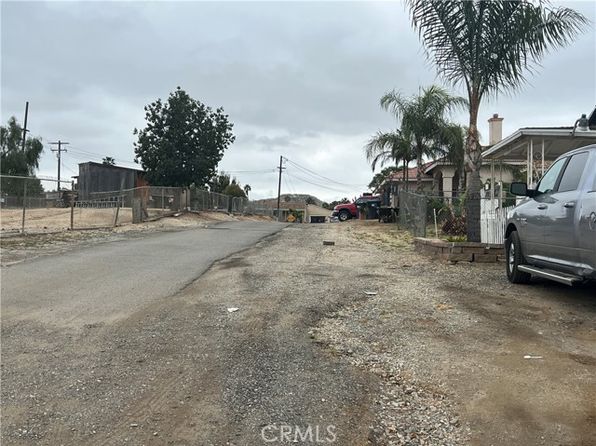 riverside-california-333828237 picture