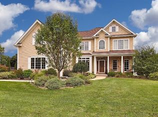 1869 Catkin Cir, Chesterton, IN 46304