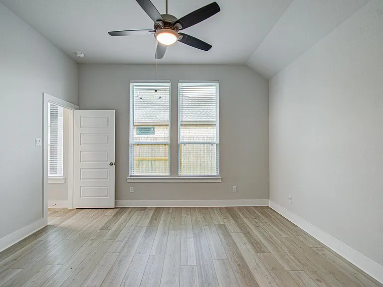 18230 Hibiscus Crescent Ln — Photo 14
