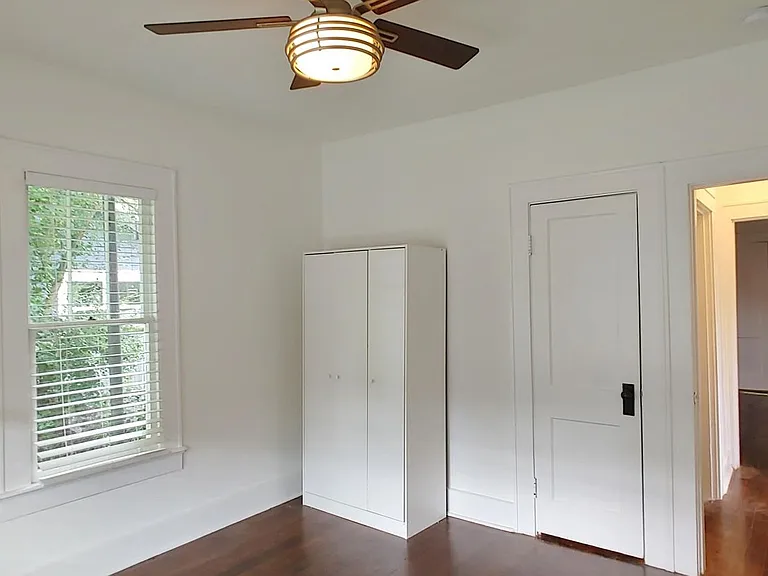 2123 Lyndon Ave — Photo 19