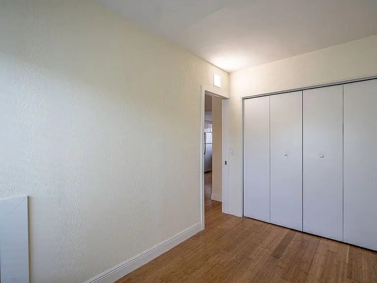 7315 Carlyle Ave — Photo 5