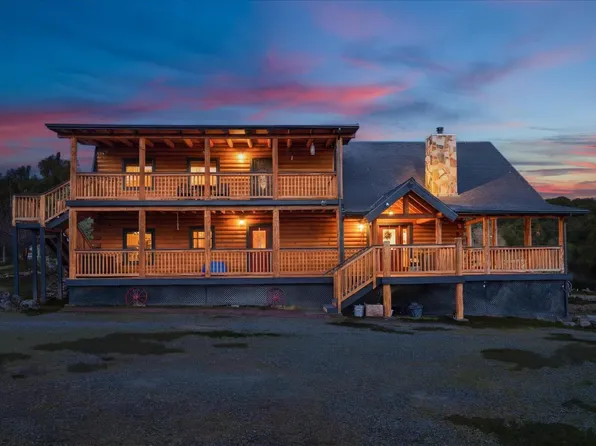 43227 Leach Rd, Ahwahnee, CA 93601