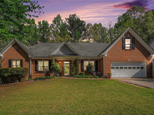 2069 Willow Chase Ct, Tucker, GA 30084