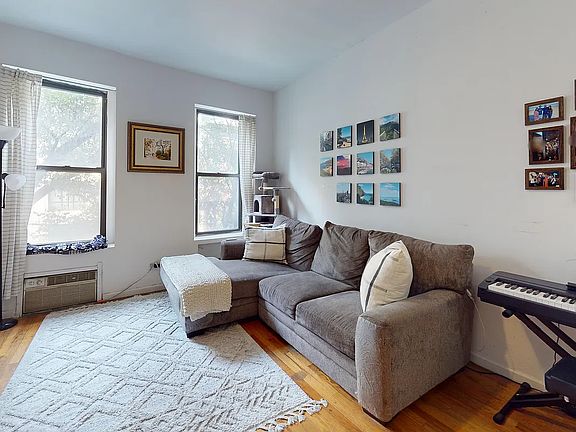 3rd image of 334 E 82nd St APT 3FW