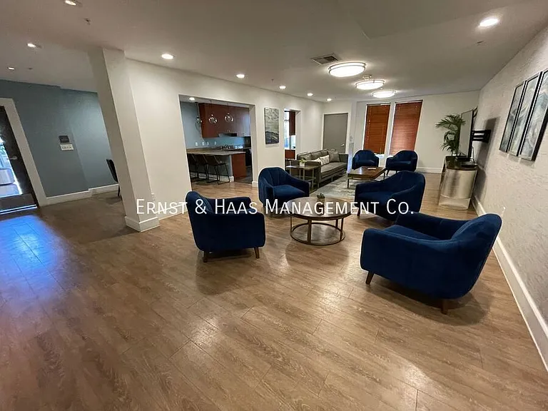 388 E Ocean Blvd #1503 — Photo 5