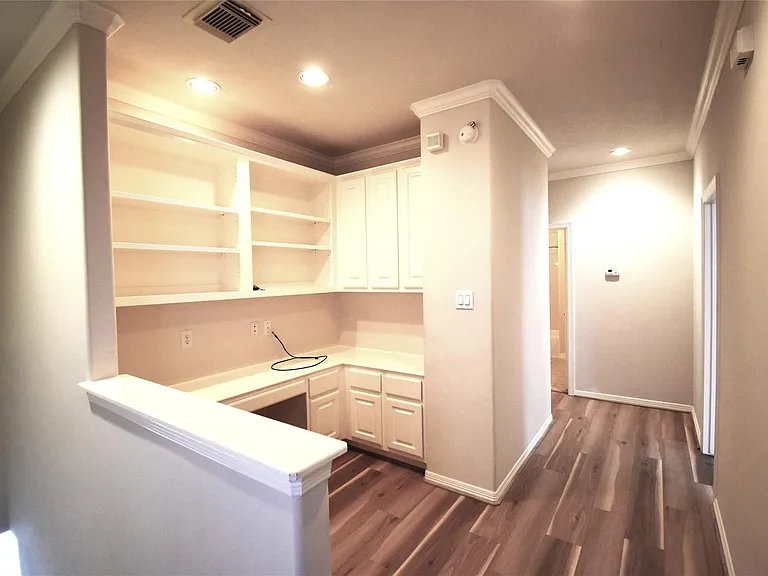 2835 Briarhurst Park — Photo 13