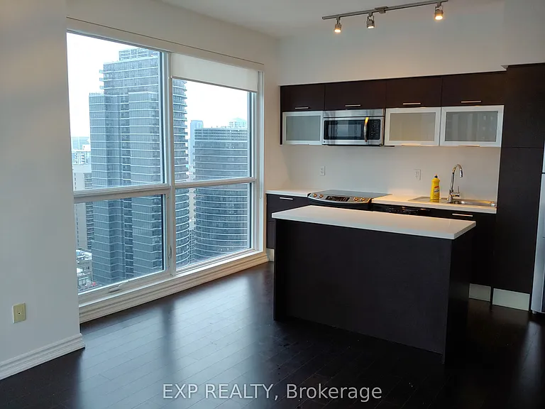 386 Yonge St #3115 — Photo 5