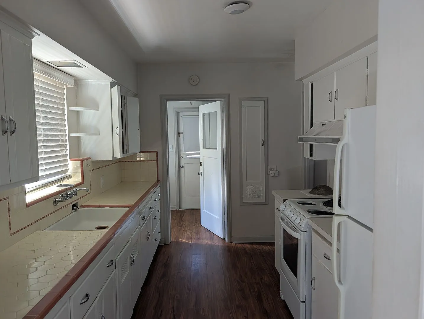 1311-1321 Van Ness 4-Plex-931 — Photo 4