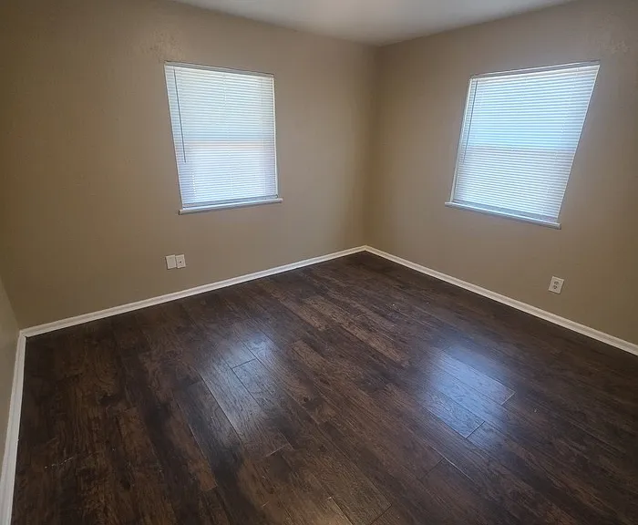711 Ruby Dr — Photo 12