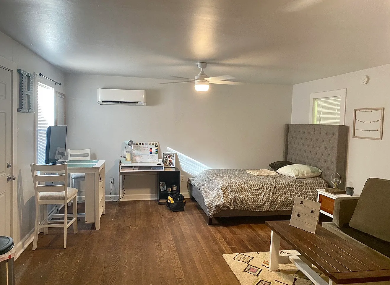 Studio, 800 sqft, $925 — Photo 3