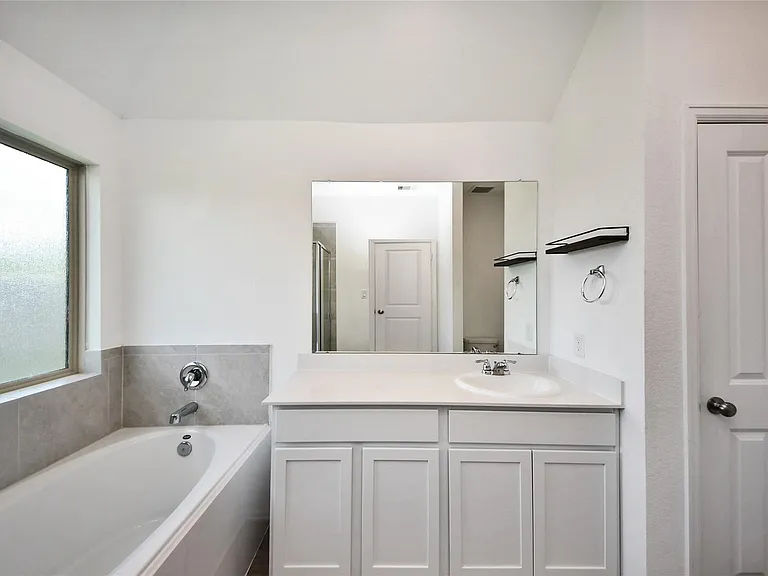 19348 Villa Mesa Dr — Photo 24