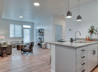 635 NE Ross Rd #113, Bend, OR 97701