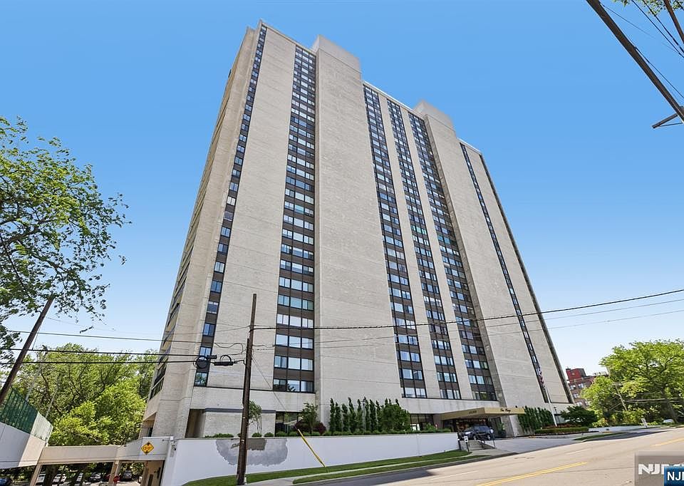 1st image of 1500 Palisade Ave APT 18C
