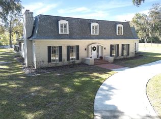 165 Leslie Ln, Lake Mary, FL 32746