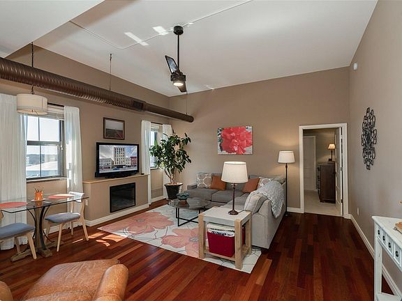 2nd image of 212 N Center St Unit 602