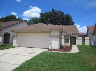 5821 Plum Pudding Ct, Orlando, FL 32821