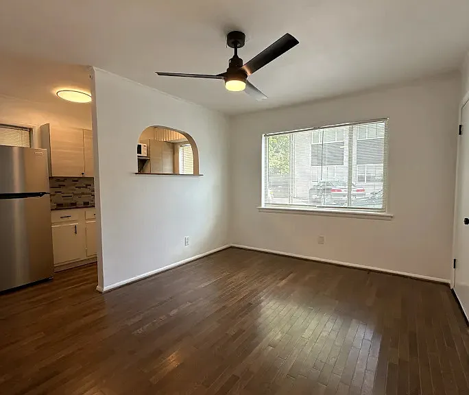 1978 Wellbourne Dr NE #6 — Photo 8