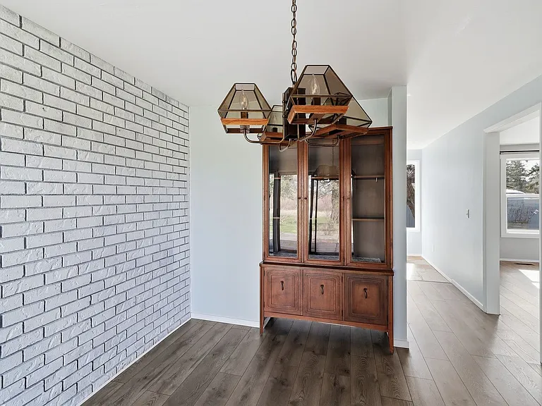 670 NE 7th Ave — Photo 7
